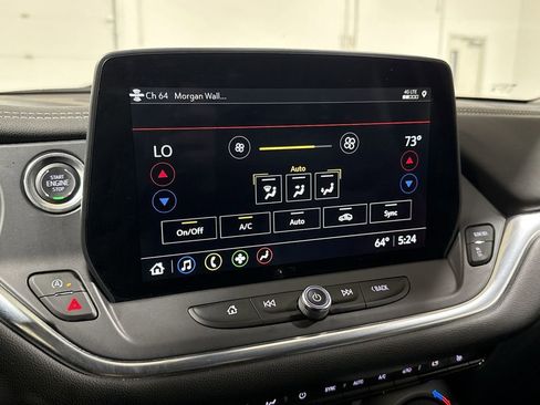 Used 2025 Chevrolet Blazer LT FWD image 16