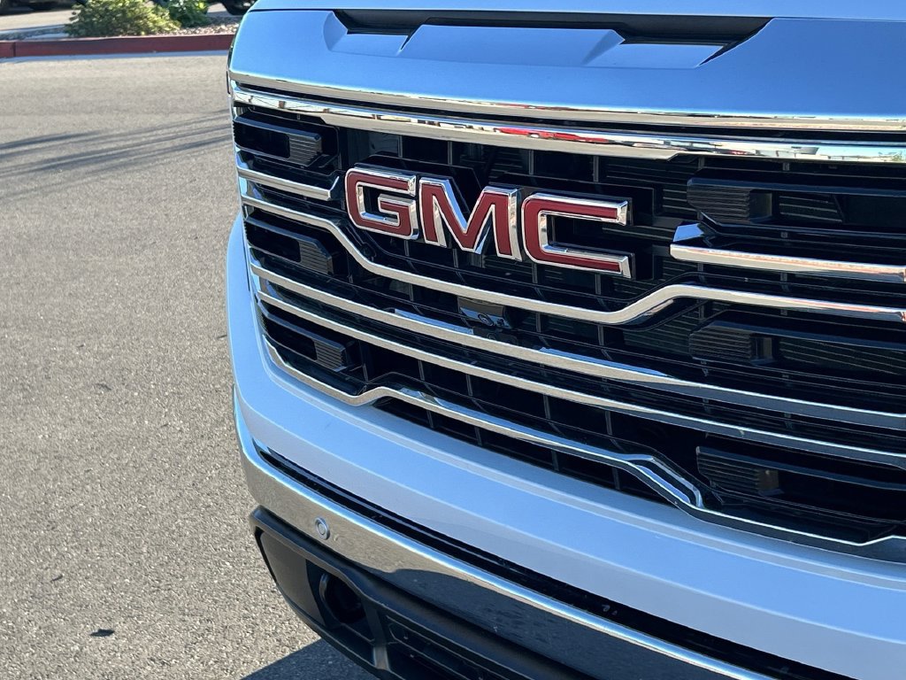 Used 2026 GMC Sierra 1500 SLT w/ SLT Premium Plus Package AWD/4WD image 30