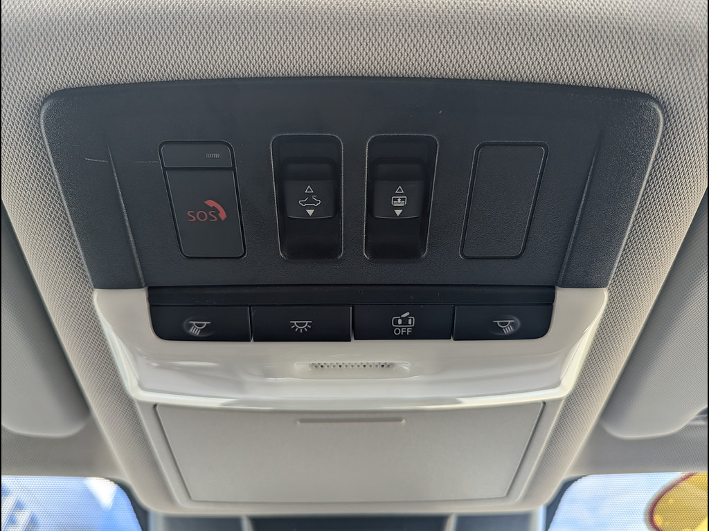 Used 2026 Nissan Rogue SV w/ SV Premium Package AWD/4WD image 36