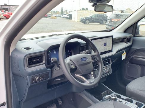 New 2025 Ford Maverick XL image 25