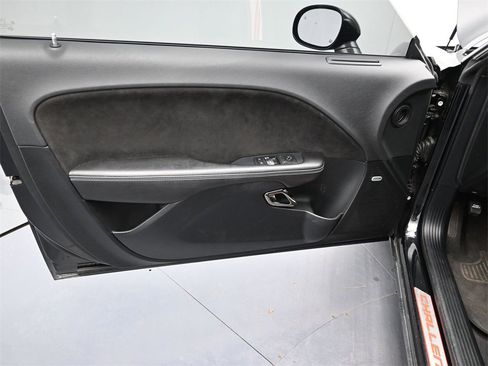 Used 2019 Dodge Challenger SRT Hellcat w/ Widebody Package image 16