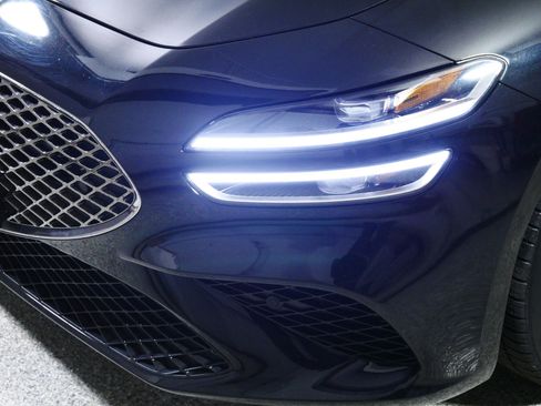 Used 2022 Genesis G70 2.0T w/ Prestige Package image 16