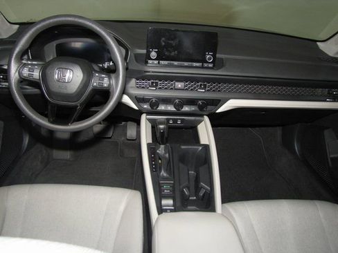 Certified 2024 Honda Accord EX image 16