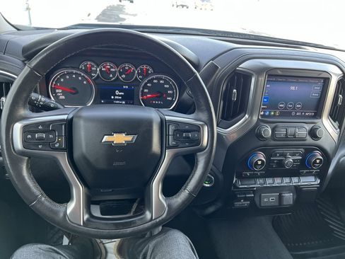 Used 2020 Chevrolet Silverado 1500 LT w/ All-Star Edition image 28