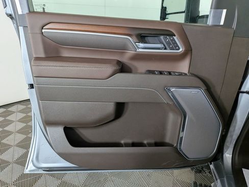New 2026 GMC Sierra 2500 Denali w/ Denali Reserve Package AWD/4WD image 14