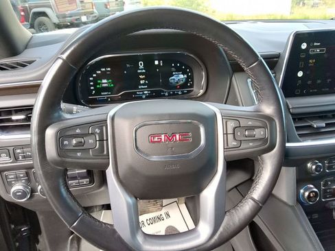 Used 2022 GMC Yukon XL SLE w/ Max Trailering Package AWD/4WD image 13