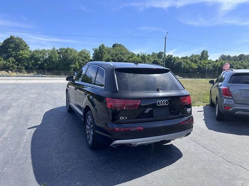 Used 2017 Audi Q7 3.0T Prestige AWD/4WD image 3