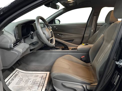 Certified 2023 Hyundai Elantra Blue w/ Cargo Package image 9