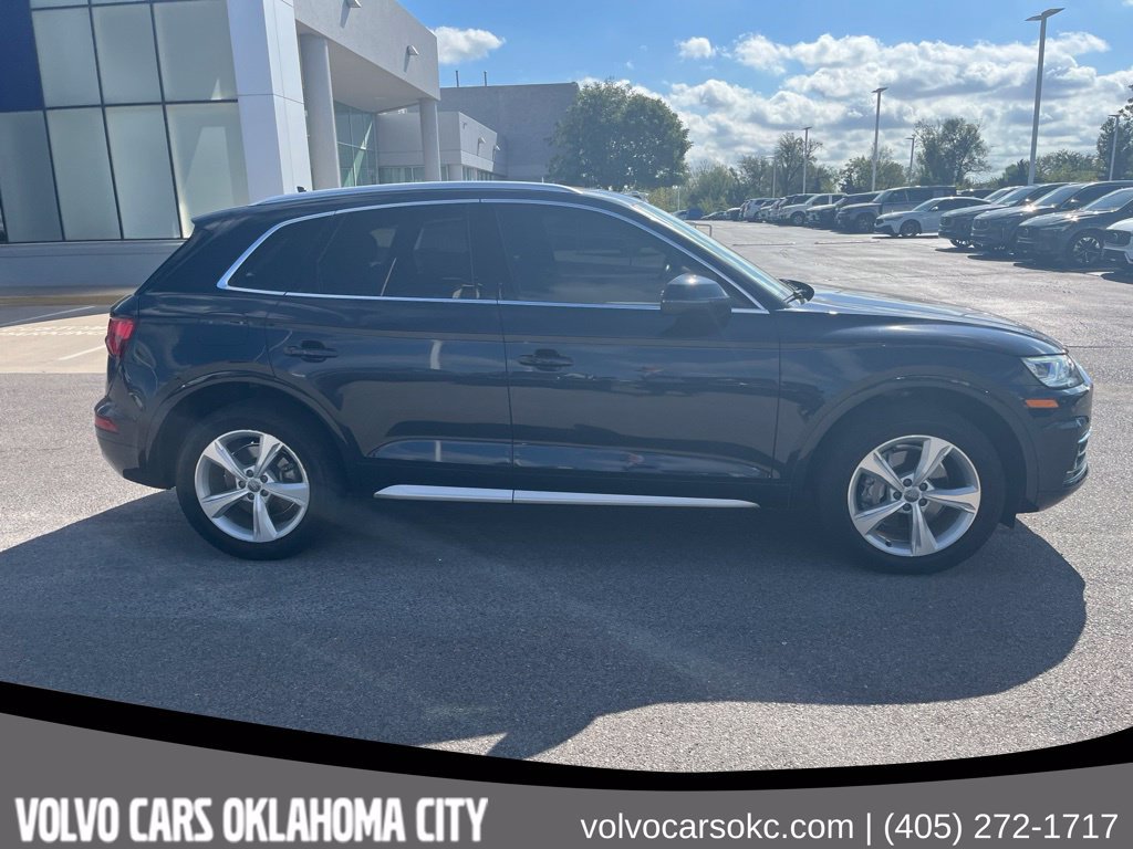 Used 2020 Audi Q5 2.0T Premium Plus w/ Premium Plus Package AWD/4WD image 4