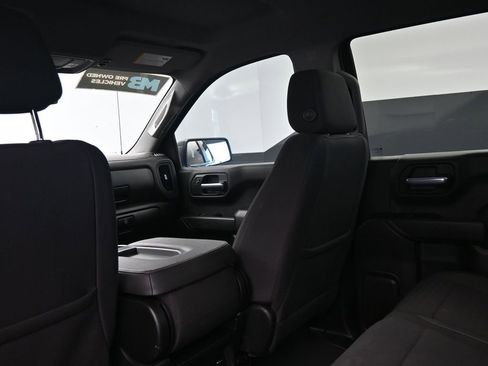 Used 2023 Chevrolet Silverado 1500 Custom image 21