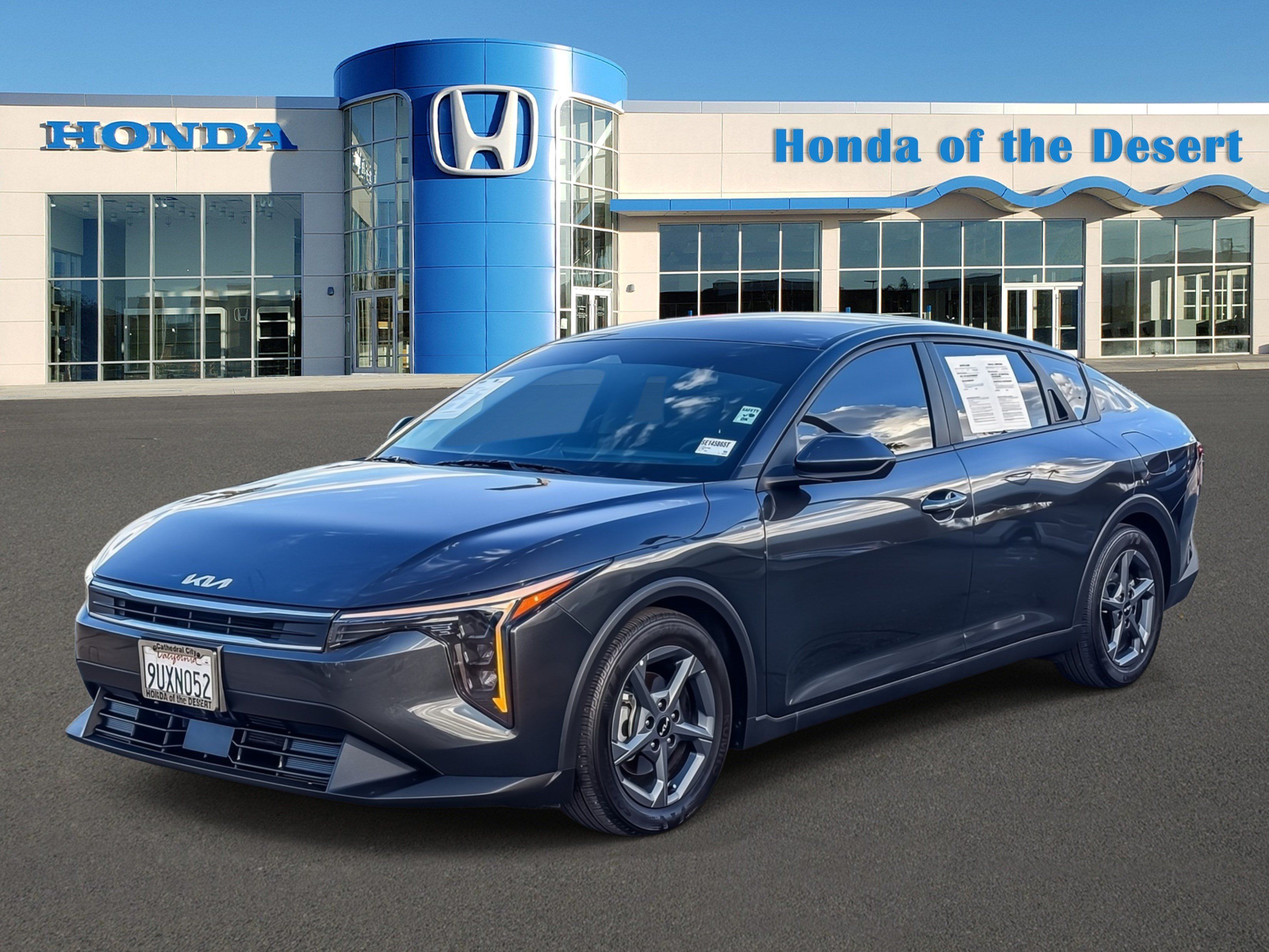 Used 2025 Kia K4 FWD image 3
