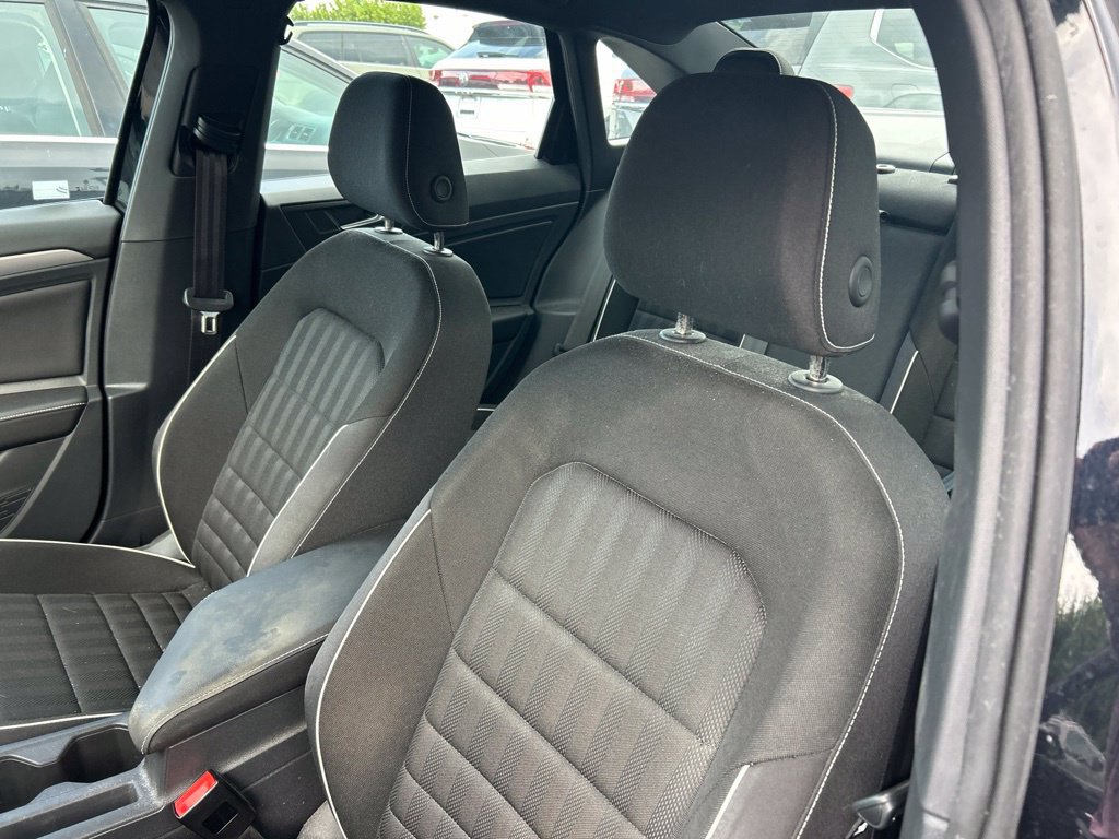 Certified 2024 Volkswagen Jetta Sport FWD image 19