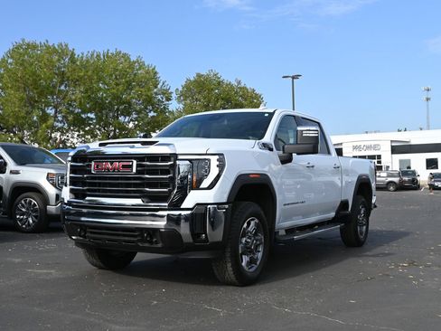 Used 2026 GMC Sierra 2500 SLT AWD/4WD image 1