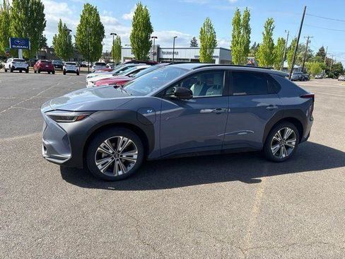 Used 2023 Subaru Solterra AWD image 2