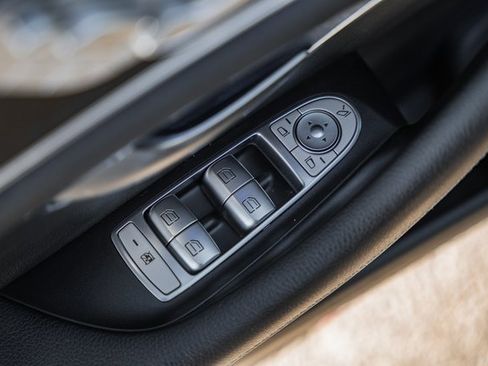 Used 2023 Mercedes-Benz E 350 E 350 image 36