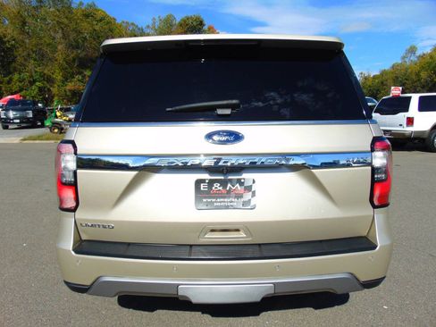 Used 2018 Ford Expedition Max Limited w/ Equipment Group 302A image 4