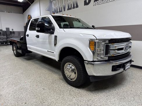 Used 2018 Ford F350 XL w/ Power Equipment Group image 42