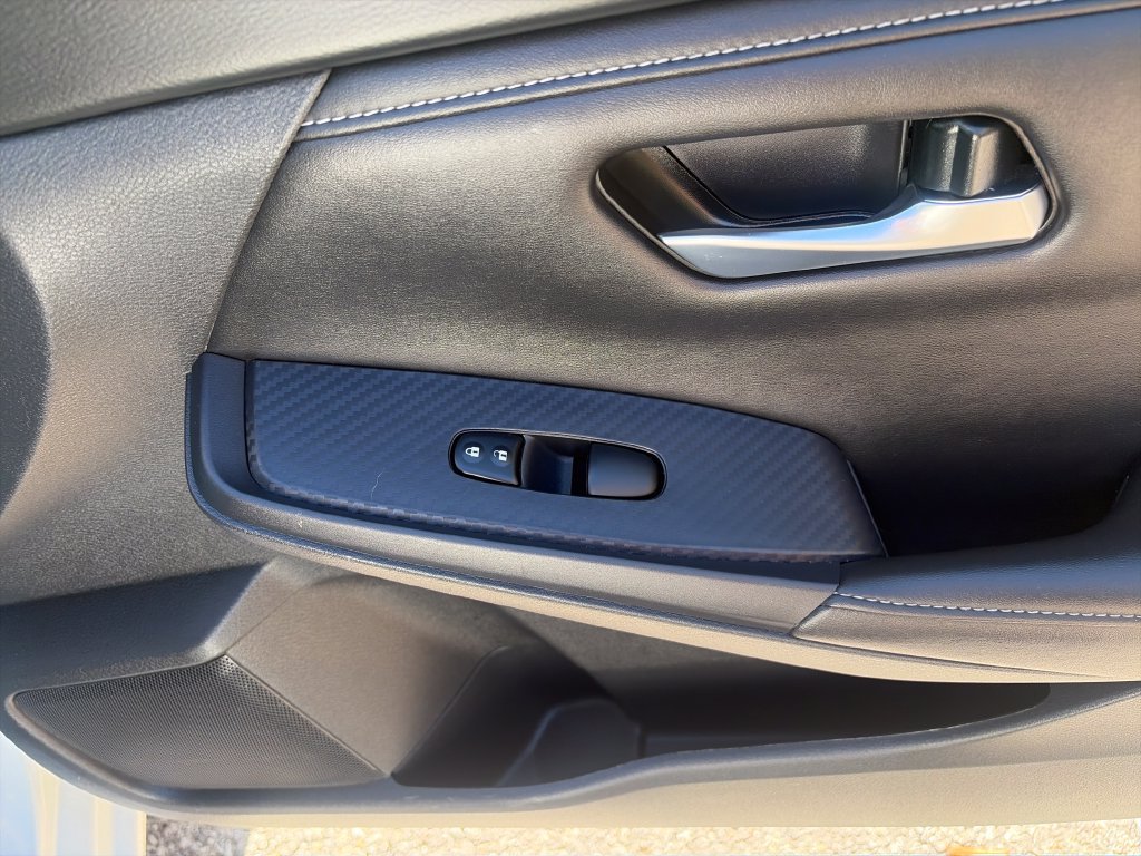 Certified 2024 Nissan Sentra SV FWD image 42