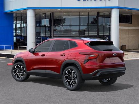 New 2026 Chevrolet Trax RS w/ Driver Confidence Package FWD image 3