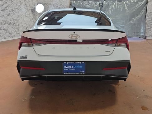 Certified 2025 Hyundai Elantra SEL image 5