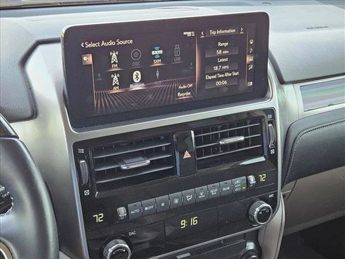 Used 2023 Lexus GX 460 Premium image 11