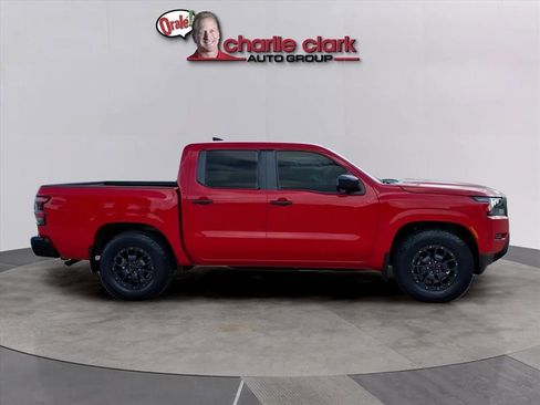 Used 2023 Nissan Frontier S image 6