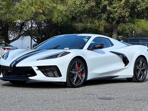 Used 2022 Chevrolet Corvette Stingray Premium Conv w/ Z51 Performance Package image 8