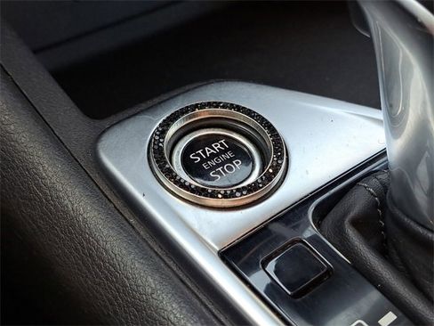 Used 2022 Nissan Sentra SV w/ Trunk Package image 17