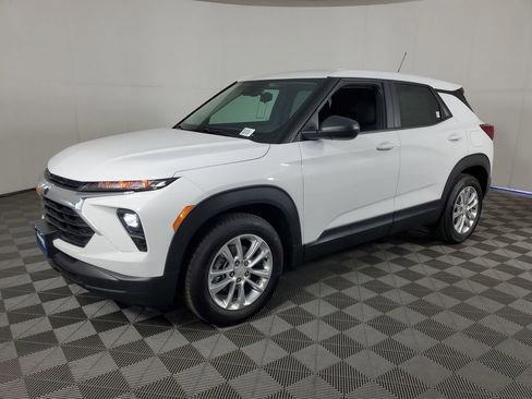 New 2026 Chevrolet TrailBlazer LS w/ LS Convenience Package image 8