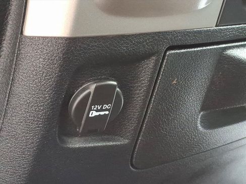 Used 2016 RAM 1500 Big Horn AWD/4WD image 24