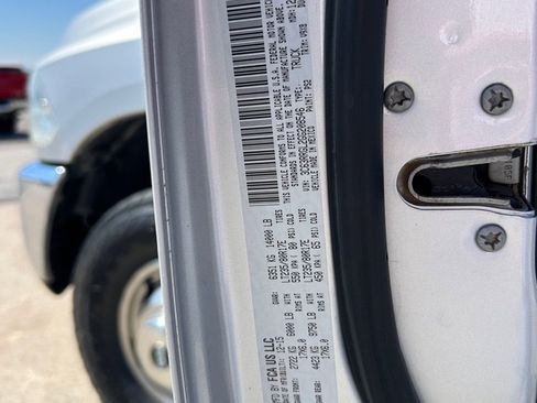 Used 2016 RAM 3500 Tradesman w/ Chrome Appearance Group image 25