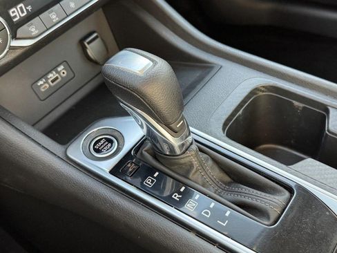 Used 2021 Nissan Sentra SV image 19