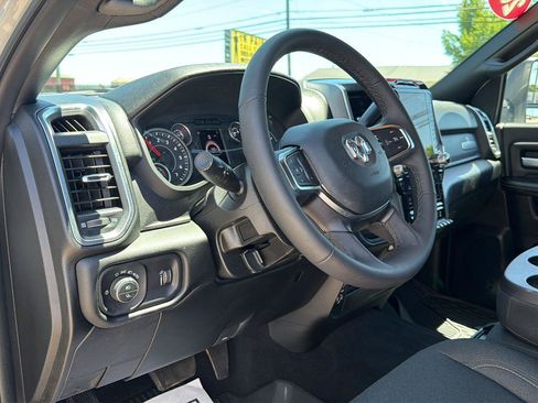 Used 2026 RAM 2500 Big Horn AWD/4WD image 3