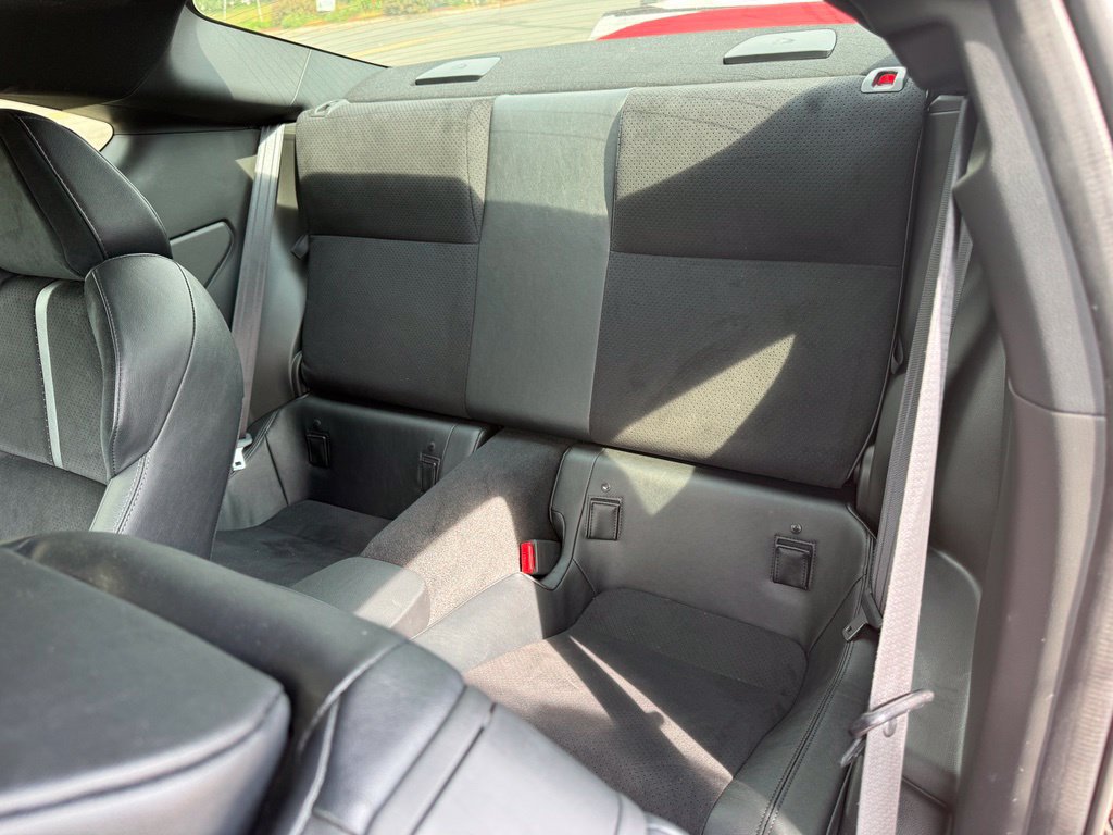 Used 2025 Toyota GR86 Premium w/ Performance Package RWD image 20