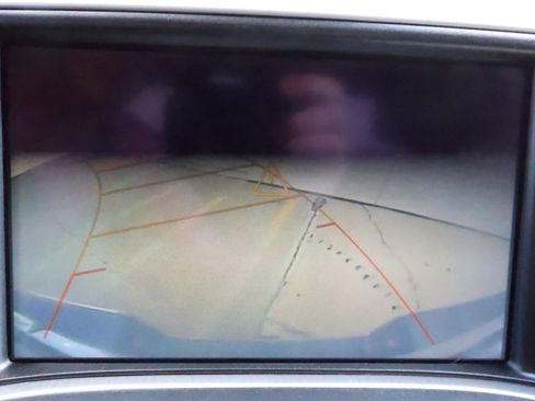 Used 2018 GMC Sierra 1500 SLT w/ Enhanced Driver Alert Package image 26