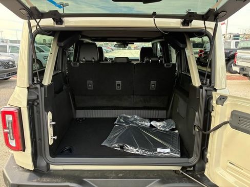 New 2025 Ford Bronco Outer Banks AWD/4WD image 15