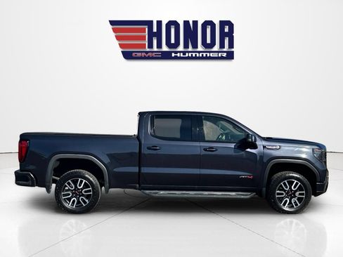 Used 2024 GMC Sierra 1500 AT4 w/ Technology Package AWD/4WD image 3