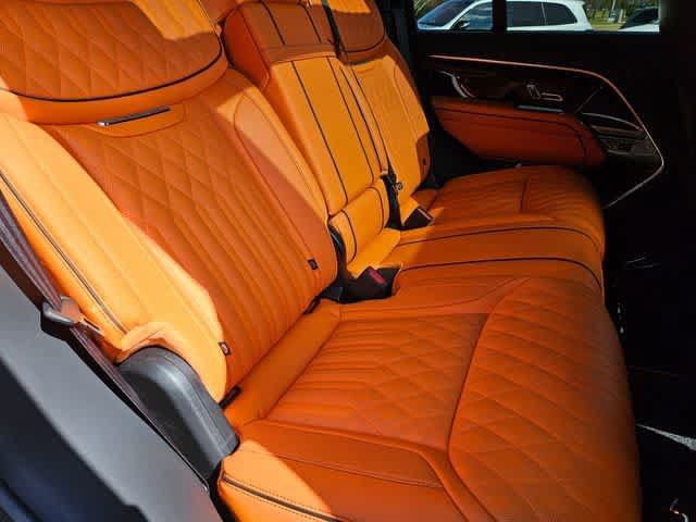 Used 2025 Land Rover Range Rover SE AWD/4WD image 20