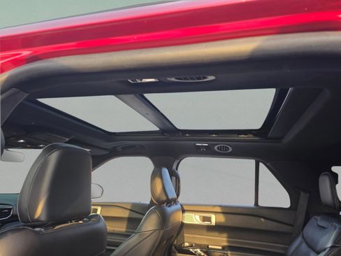 Used 2023 Ford Explorer ST w/ Equipment Group 401A image 19