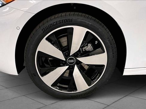 New 2025 Audi A5 2.0T Premium Plus image 11