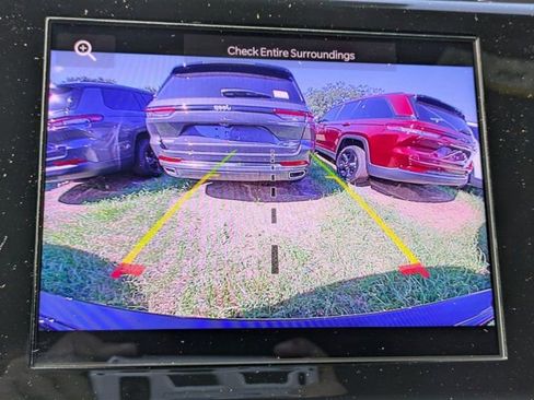 New 2025 Jeep Grand Cherokee Altitude RWD image 13