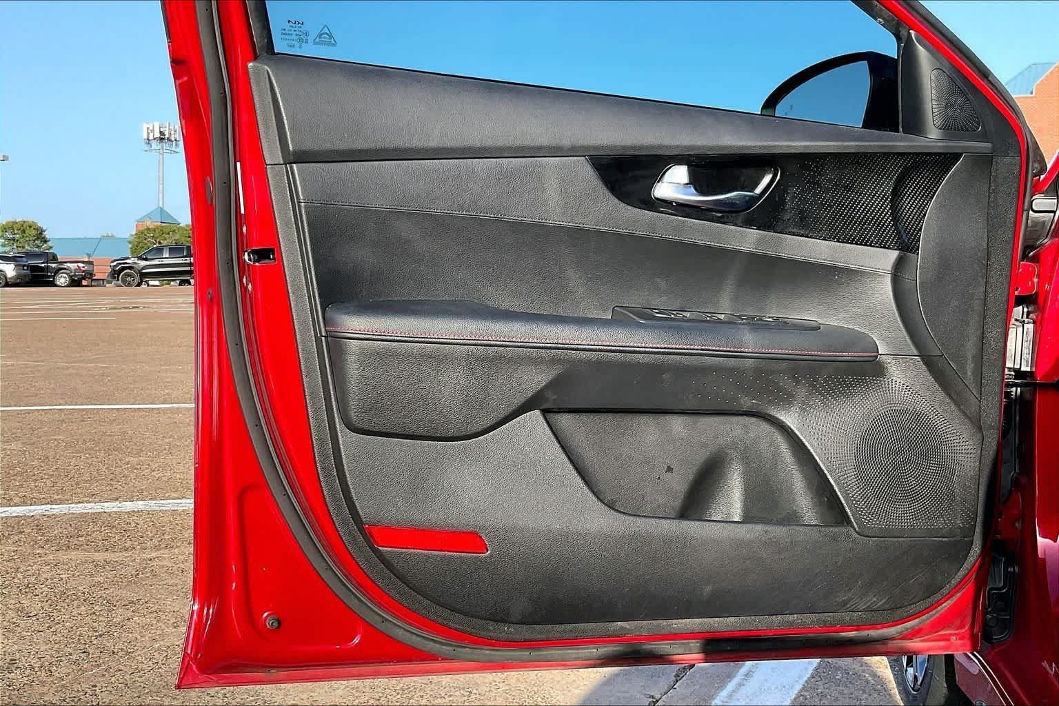 Certified 2023 Kia Forte GT FWD image 25