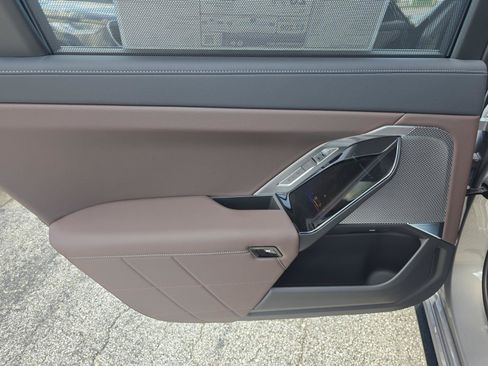 New 2026 BMW 740i RWD image 9