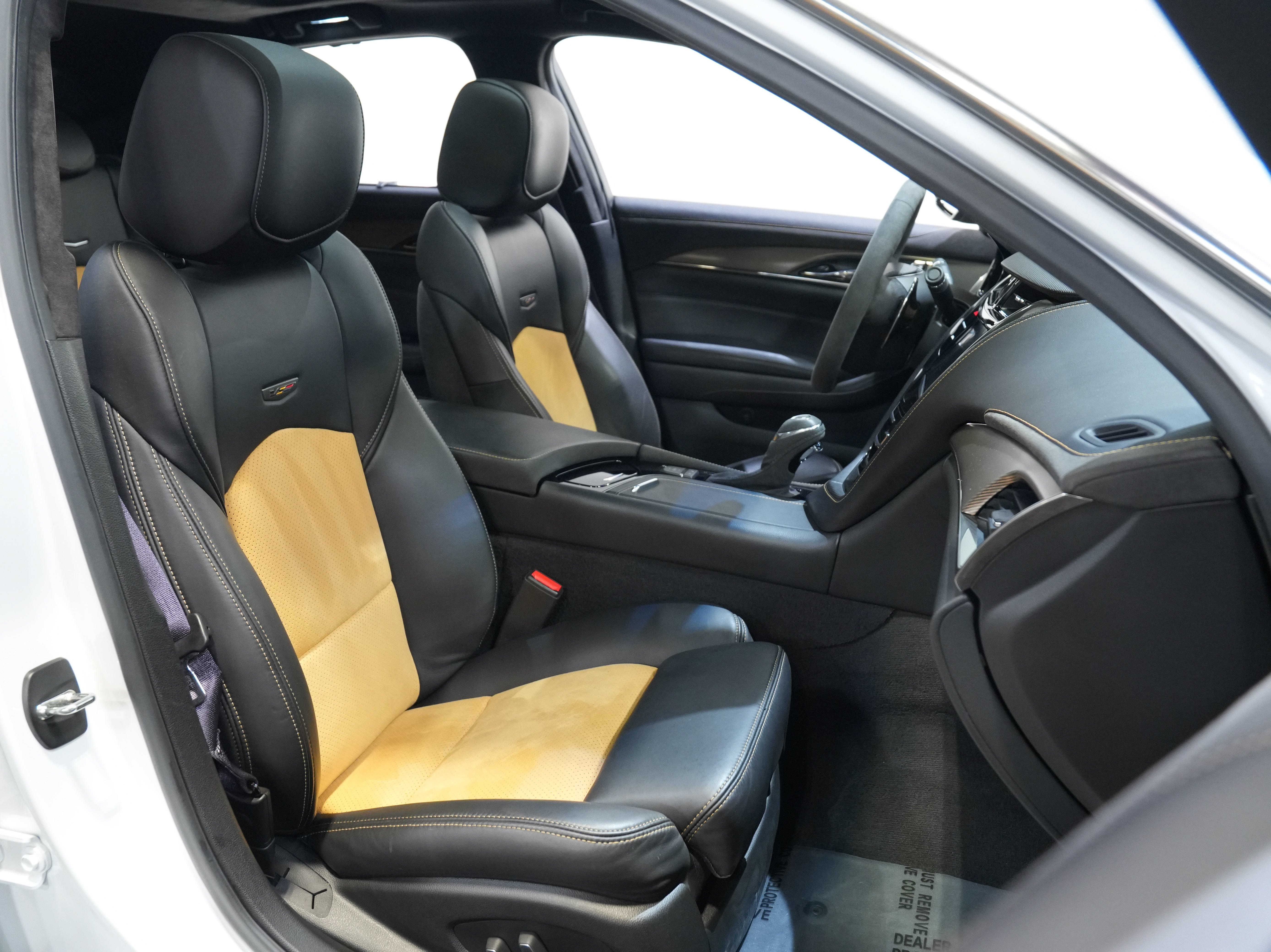 Used 2016 Cadillac CTS V w/ Carbon Fiber Package RWD image 35