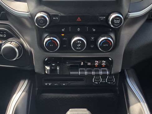Used 2019 RAM 1500 Big Horn AWD/4WD image 20