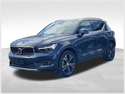 Used 2020 Volvo XC40 T5 Inscription AWD/4WD image 1