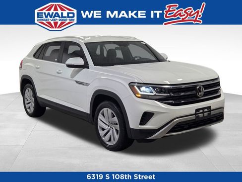 Used 2023 Volkswagen Atlas Cross Sport SE image 1