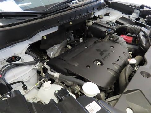 Used 2024 Mitsubishi Outlander Sport ES image 33