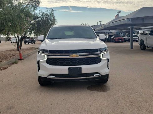 Used 2023 Chevrolet Tahoe LS RWD image 3