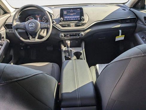 New 2025 Nissan Altima 2.5 S image 14